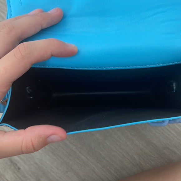 SHEIN cross body purse used it once very - Picture 2 of 2